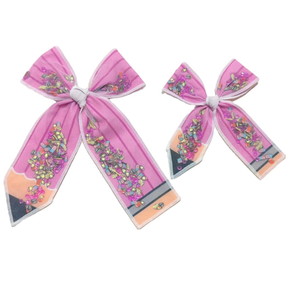Pink Pencil Serged Edge Shaker Bow